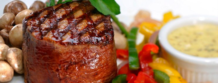 almuerzos tipo buffet para eventos familiares sociales empresariales - almuerzo para reunion de trabajo en bogota - precio de almuerzo buffet - almuerzos empacados para eventos - almuerzo con iva - empresa para almuerzo  